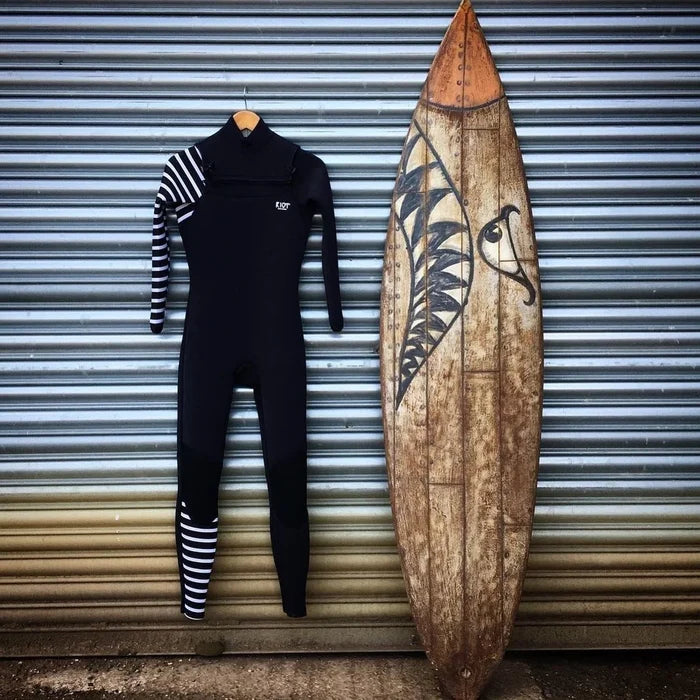 RIOT Stripes Full Suit 3/2